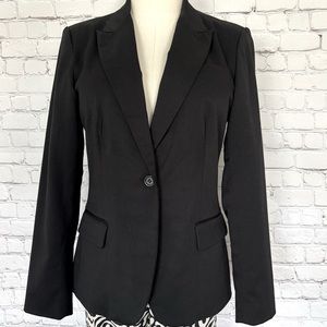 HARVE BENARD Classic Tailored Black Blazer--EUC--8